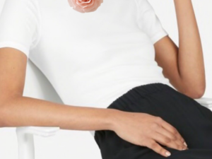 Tees with flower brooch